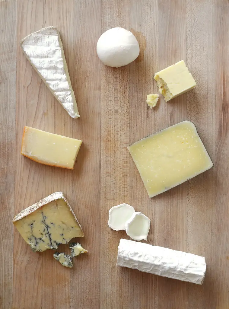 How Many Different Types of Cheese Are There? 100 Cheeses